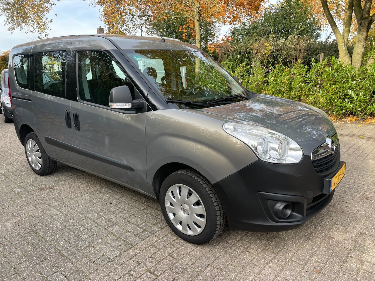 Opel Combo Tour - 1.4 Edition 5-persoons - AutoWereld.nl