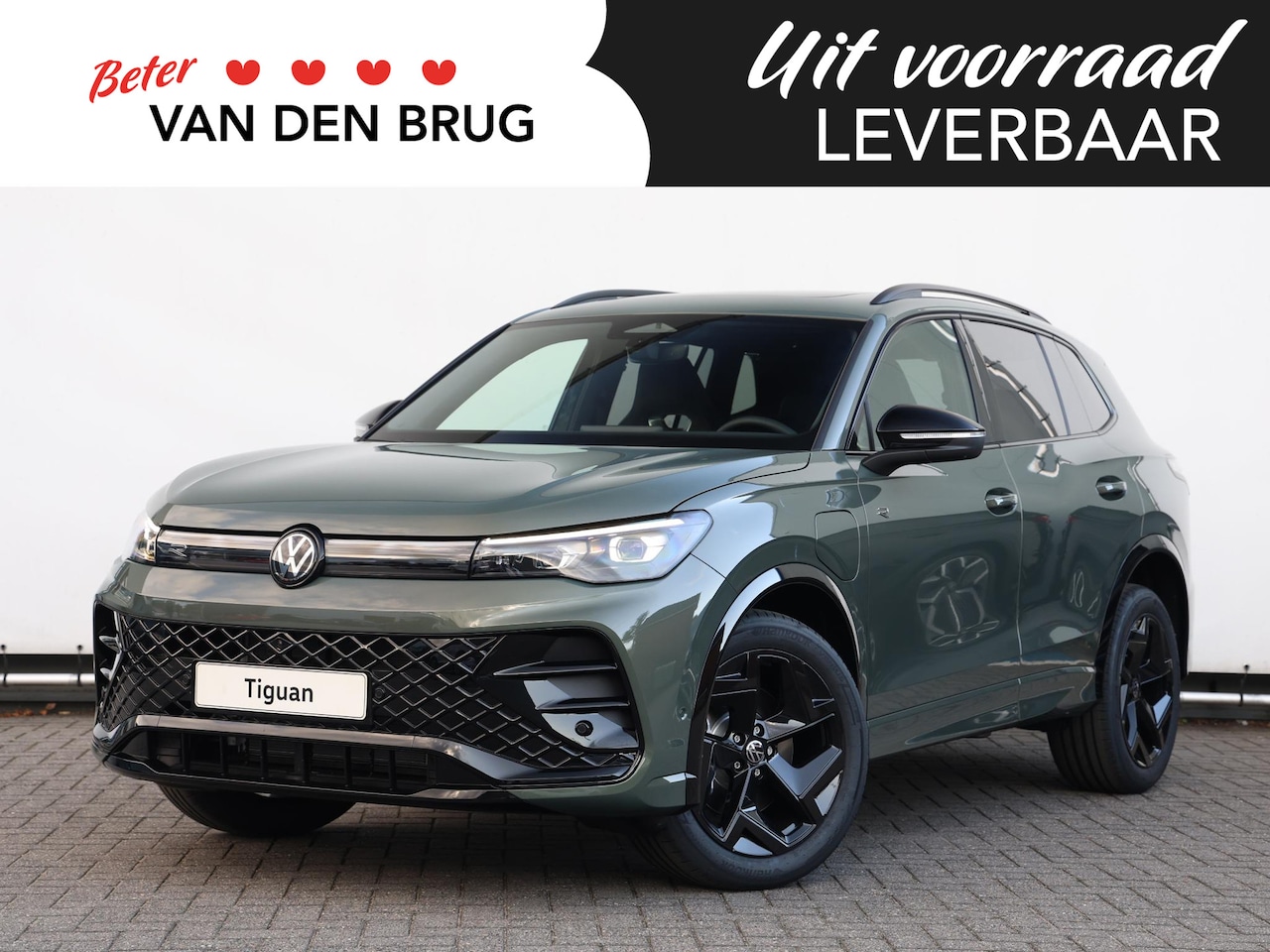Volkswagen Tiguan - 1.5 eHybrid R-Line Edition 204 PK | Navi | Trekhaak | Black Style | 20"York | LED Matrix I - AutoWereld.nl