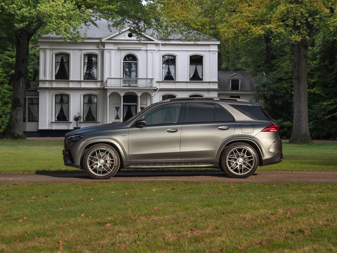 Mercedes-Benz GLE-Klasse - AMG 53 Hybrid 4MATIC+ Premium Plus | Burmester | Pano-dak | 360 camera - AutoWereld.nl