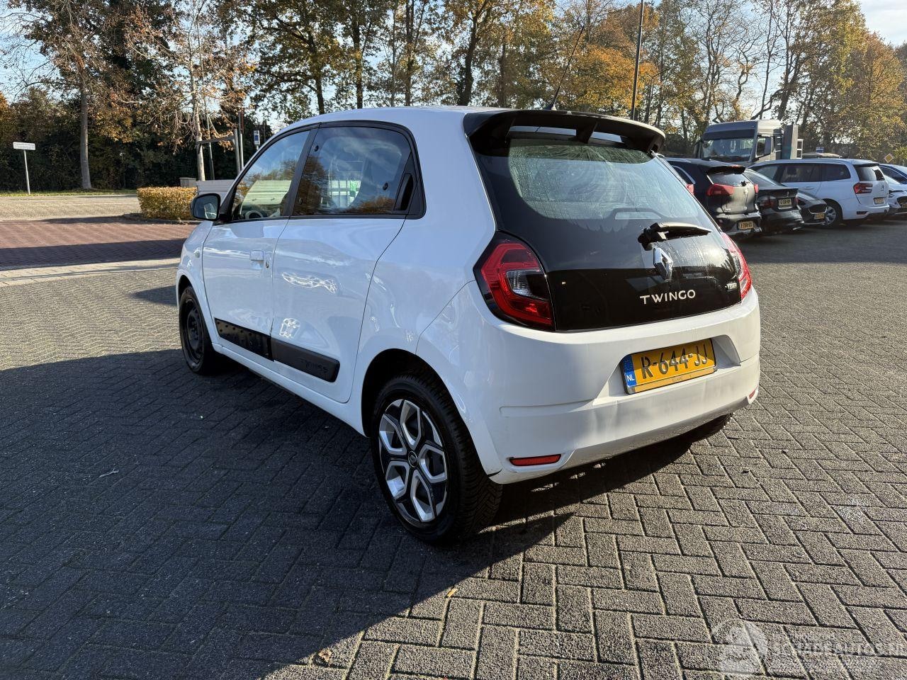 Renault Twingo - R80 E-Tech Equilibre 22 kWh - AutoWereld.nl