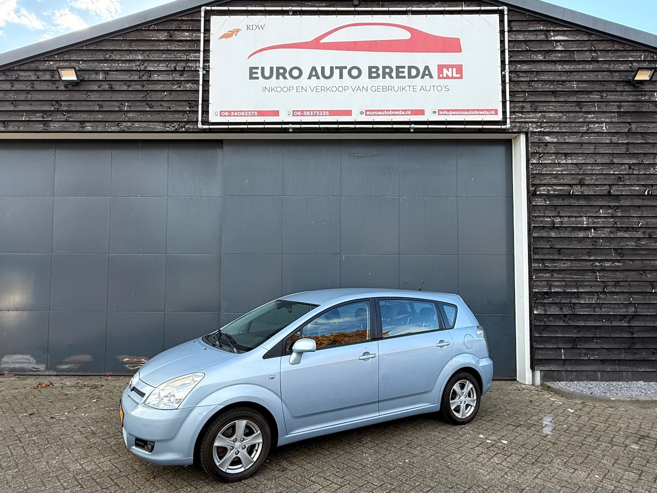 Toyota Verso - 1.8 VVT-i Executive 1.8 VVT-i Executive - AutoWereld.nl