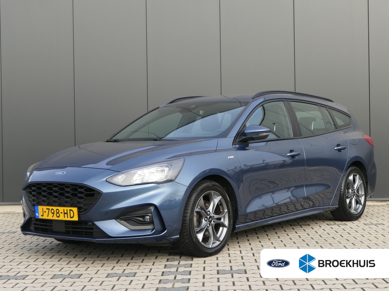 Ford Focus Wagon - 1.0 EcoBoost ST Line | Winter Pack | Keyless | Navigatie | CarPlay/Android Auto | DAB | LE - AutoWereld.nl