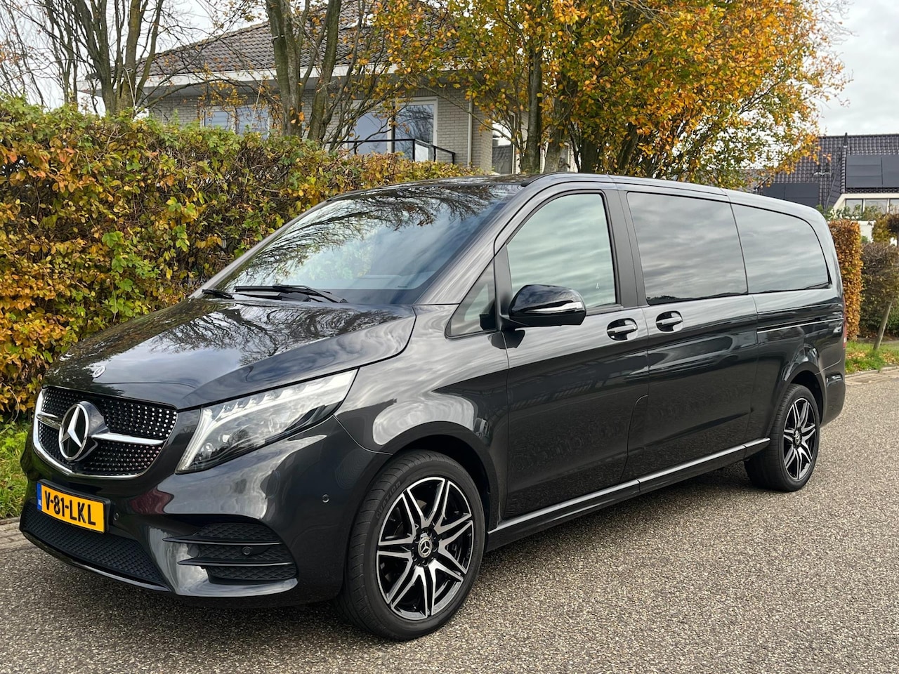 Mercedes-Benz V-klasse - V250 XL Dubbele cabine 4Matic AMG | Burmester - AutoWereld.nl