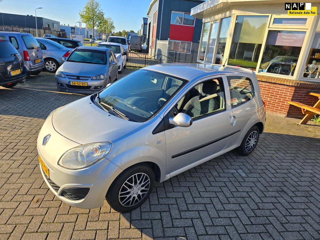 Renault Twingo - 1.2 Authentique 1.2 Authentique - AutoWereld.nl