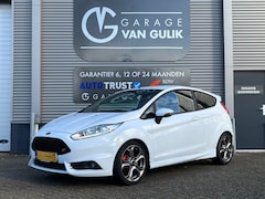 Ford Fiesta - 1.6 ST 182PK Clima, Isofix, Pdc, KeylessEntry+Start, Recaro, StoelVerw, Lmv, ElektrRamen+S