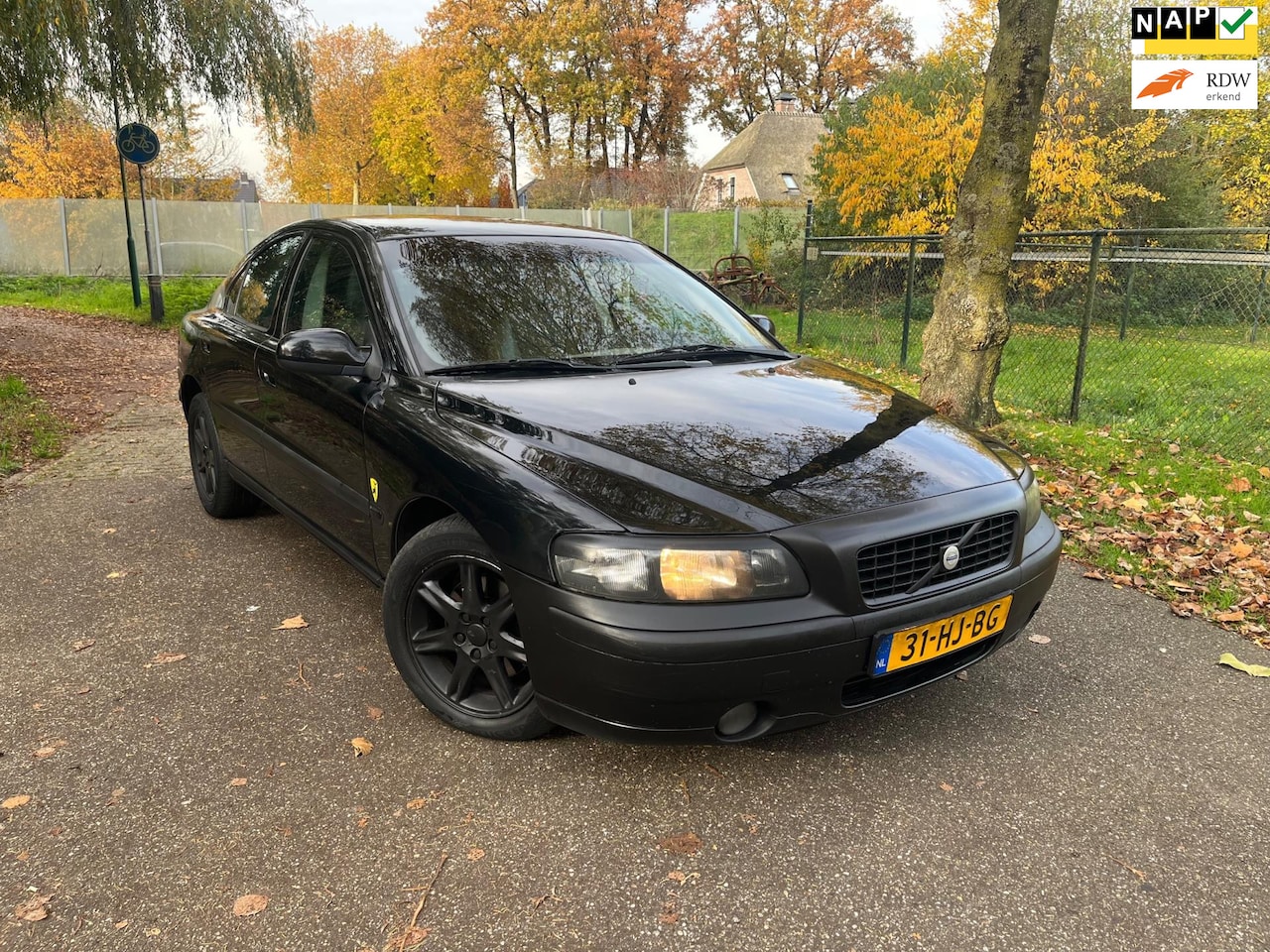 Volvo S60 - 2.4 Bi-Fuel 5cilinder |LPG | RIJD GOED | CLIMA Trekhaak | - AutoWereld.nl