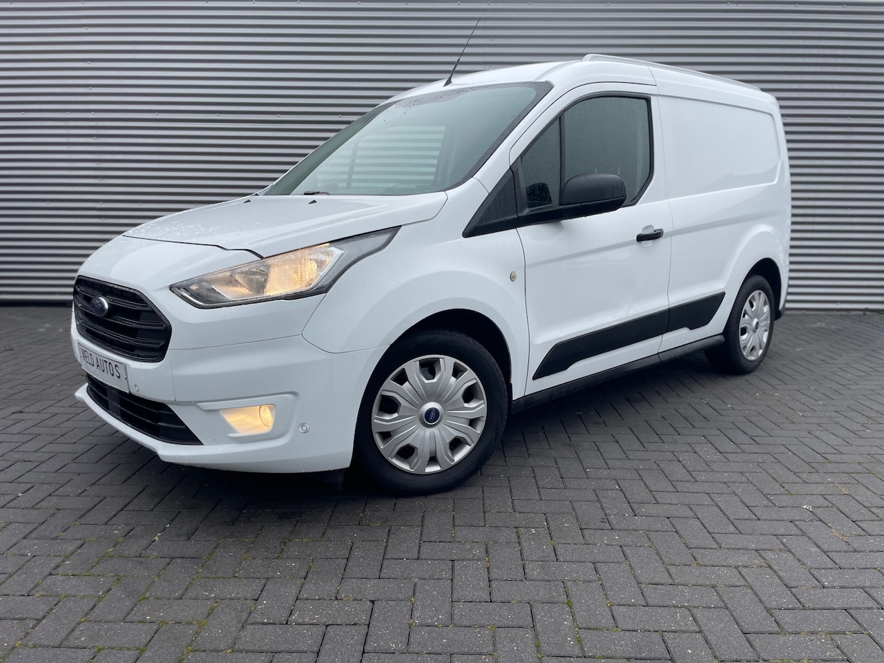 Ford Transit Connect - 1.0 Ecoboost 2019 navi / camera / 3 zitplaatsen - AutoWereld.nl