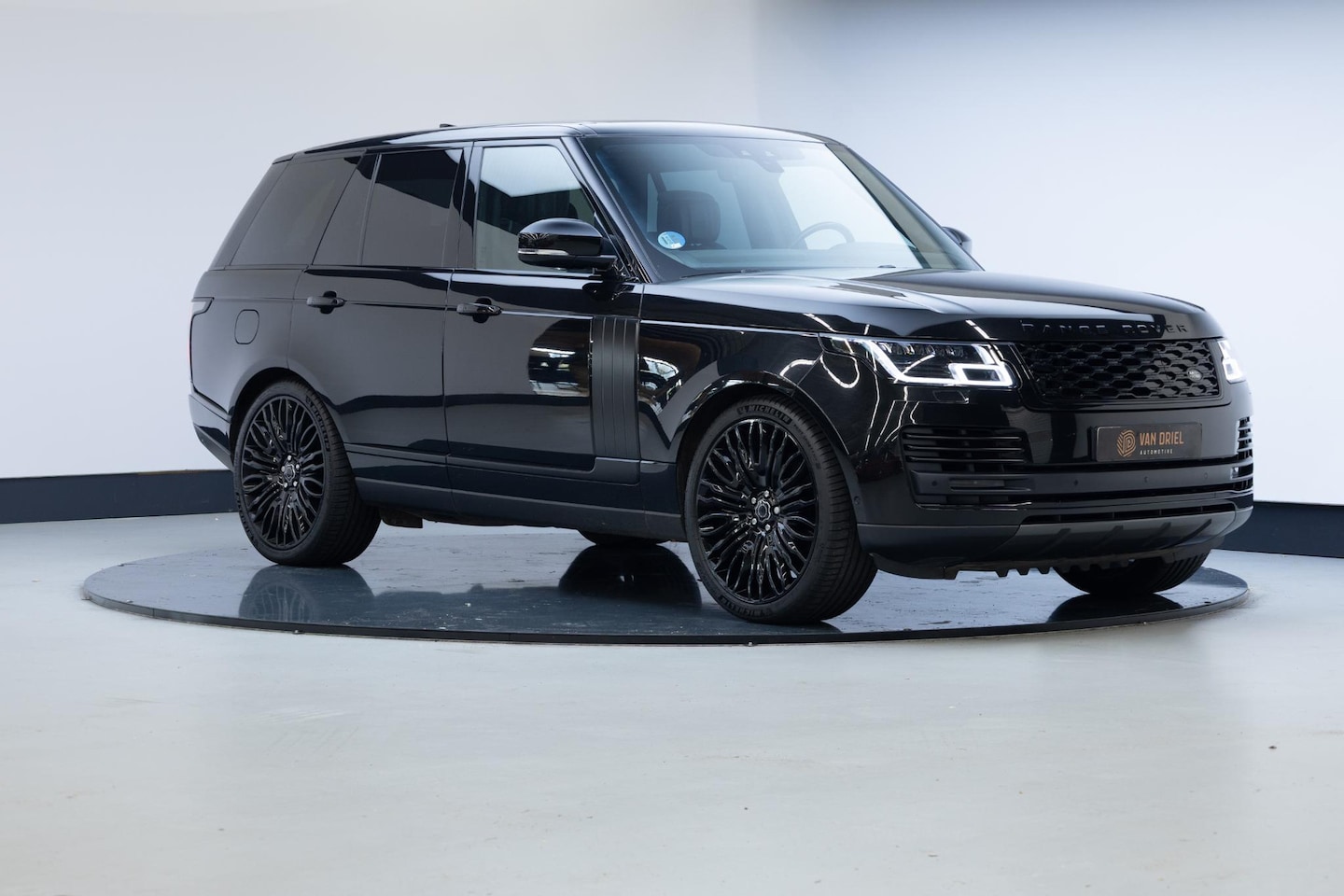Land Rover Range Rover - 2.0 P400e Autobiography | Drive Assist Pack | 23 Inch Overfinch | - AutoWereld.nl