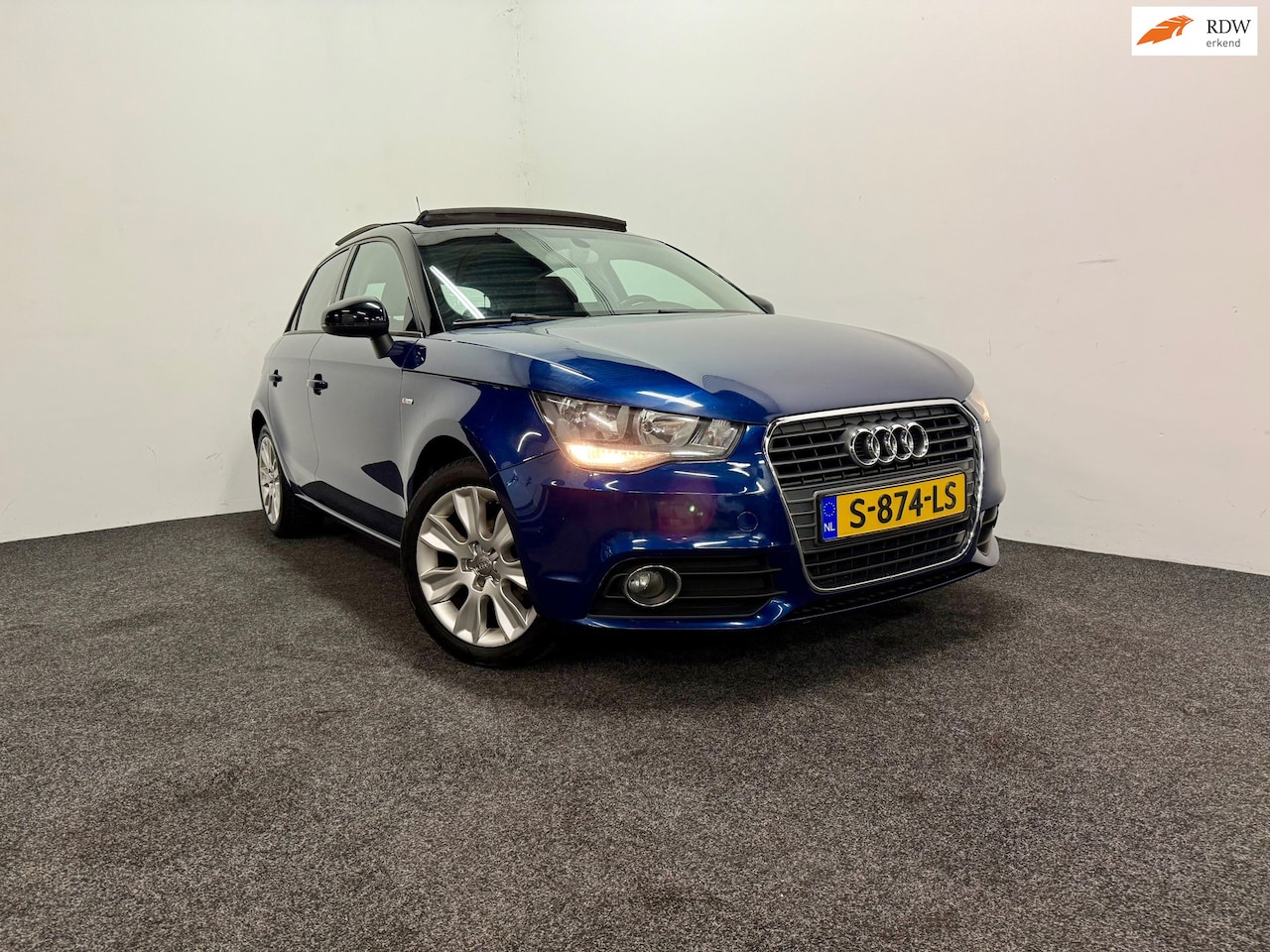 Audi A1 Sportback - S-Line | PANO | PDC | Stoelverwarming - AutoWereld.nl