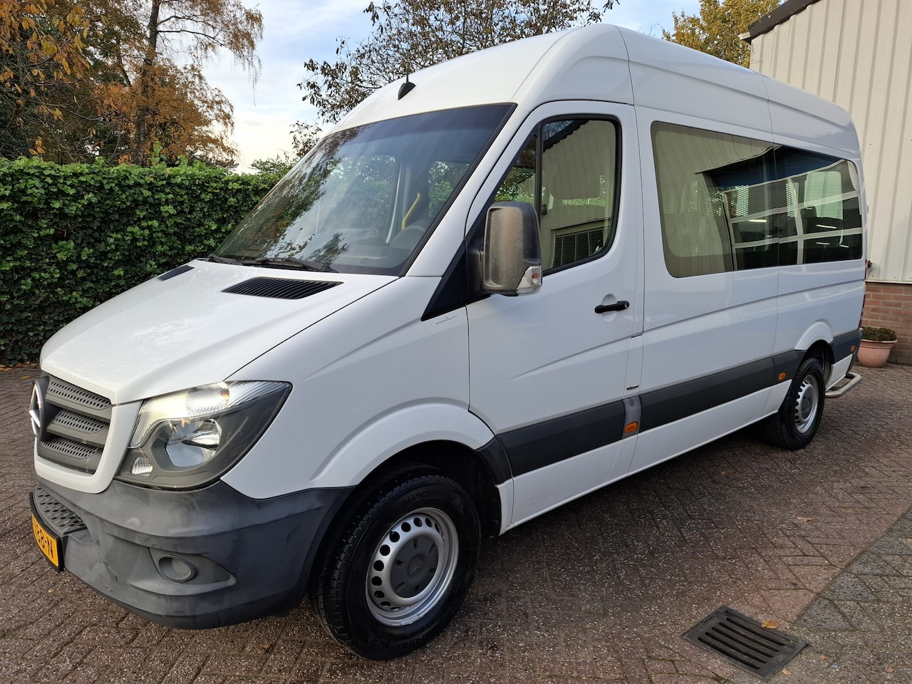 Mercedes-Benz Sprinter - 314 2.2CDI 16850.- INCL BTW 9-PERSOONS ROLSTOELVERVOER 143PK - AutoWereld.nl