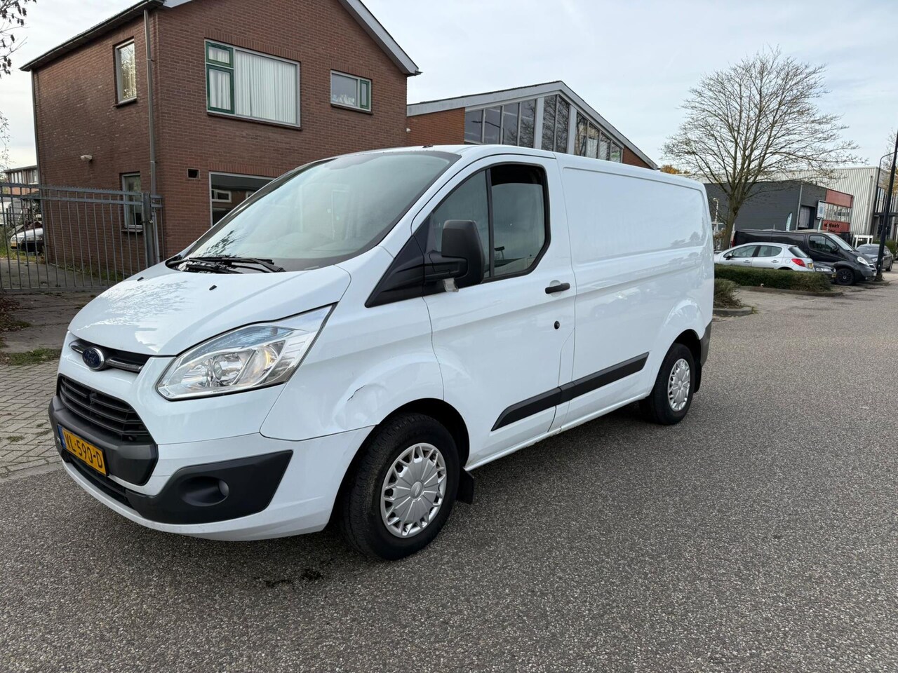 Ford Transit Custom - 270 2.2 TDCI L1H1 Trend 270 2.2 TDCI L1H1 Trend - AutoWereld.nl