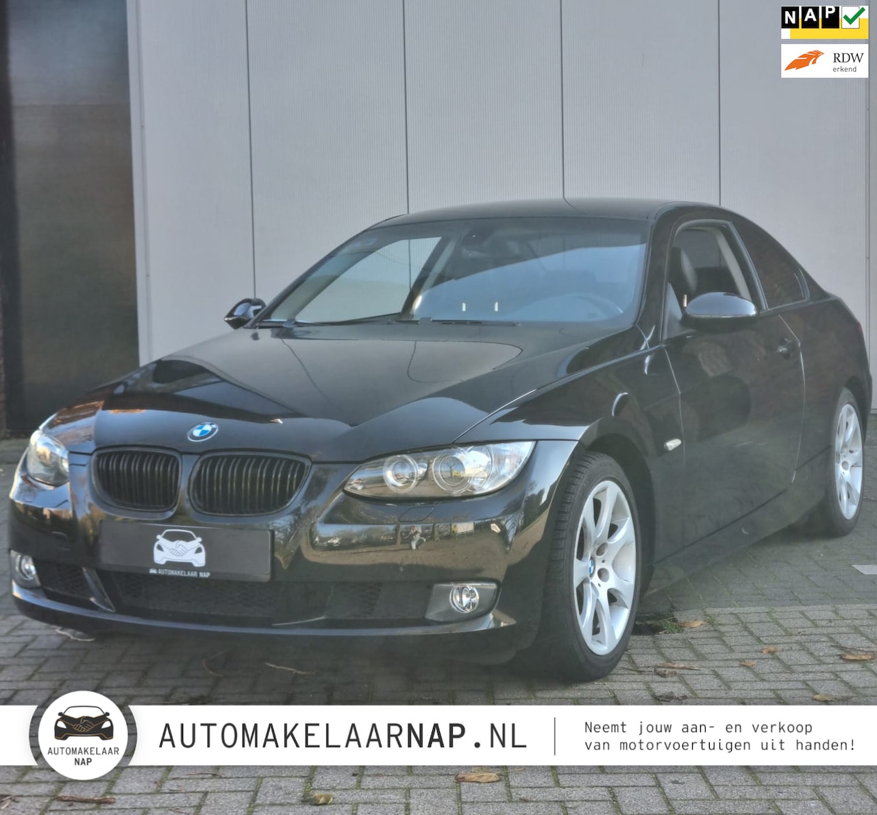 BMW 3-serie Coupé - 325i High Executive / Org NL / LAGE KM-stand / Automaat / Youngtimer / - AutoWereld.nl