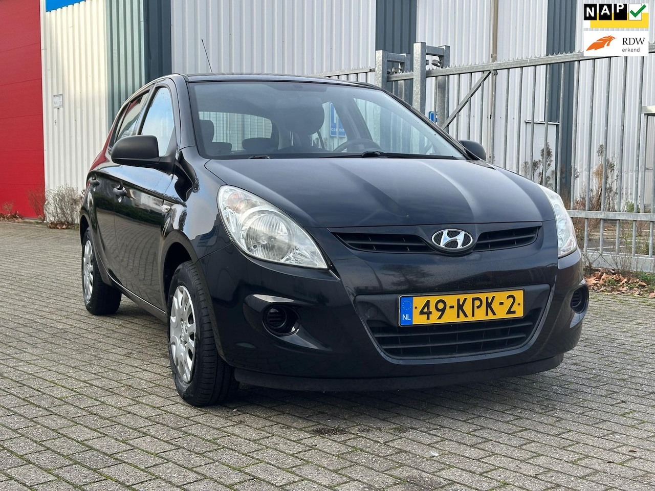 Hyundai i20 - 1.2i ActiveVersion 2010 5drs Apk Nap - AutoWereld.nl