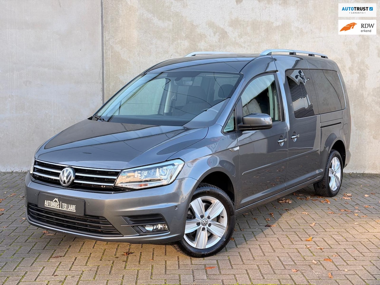 Volkswagen Caddy Maxi - 1.4 TSI 7P BTW Navi CarPlay Clima Trekhaak ACC DAB+ - AutoWereld.nl