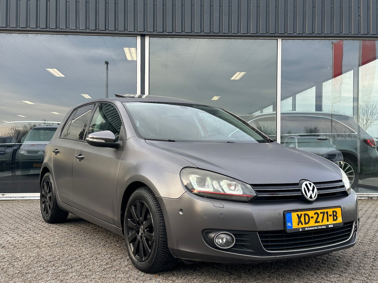 Volkswagen Golf - 1.4 TSI Trendline Dynaudio Leer Panorama Led Xenon A.Camera Automatisch inparkeren Sport M - AutoWereld.nl