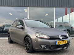 Volkswagen Golf - 1.4 TSI Trendline Dynaudio Leer Panorama Led Xenon A.Camera Automatisch inparkeren Sport M