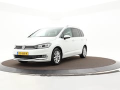 Volkswagen Touran - 1.4 TSI 150pk DSG Highline Business R 7p · Apple/Android Car Play · P-Sensoren · Elek. Ach