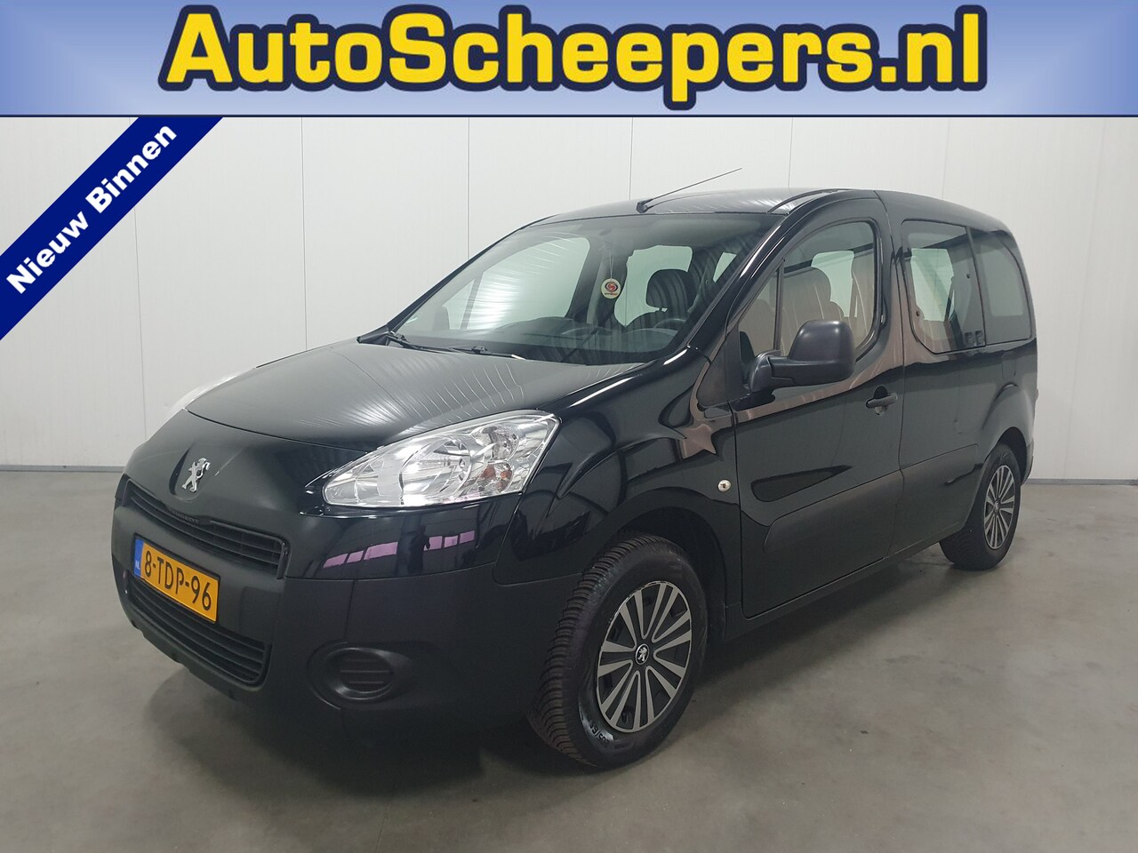 Peugeot Partner Tepee - 1.6 VTi Access AIRCO/EL.PAKKET/TRHAAK - AutoWereld.nl