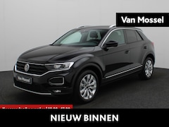 Volkswagen T-Roc - 1.5 TSI Sport 150 PK | Automaat | Navigatie | Camera | Stoelverwarming | Climate control |