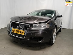 Audi A3 Sportback - 1.8 TFSI Attraction Pro Line - Frontschade