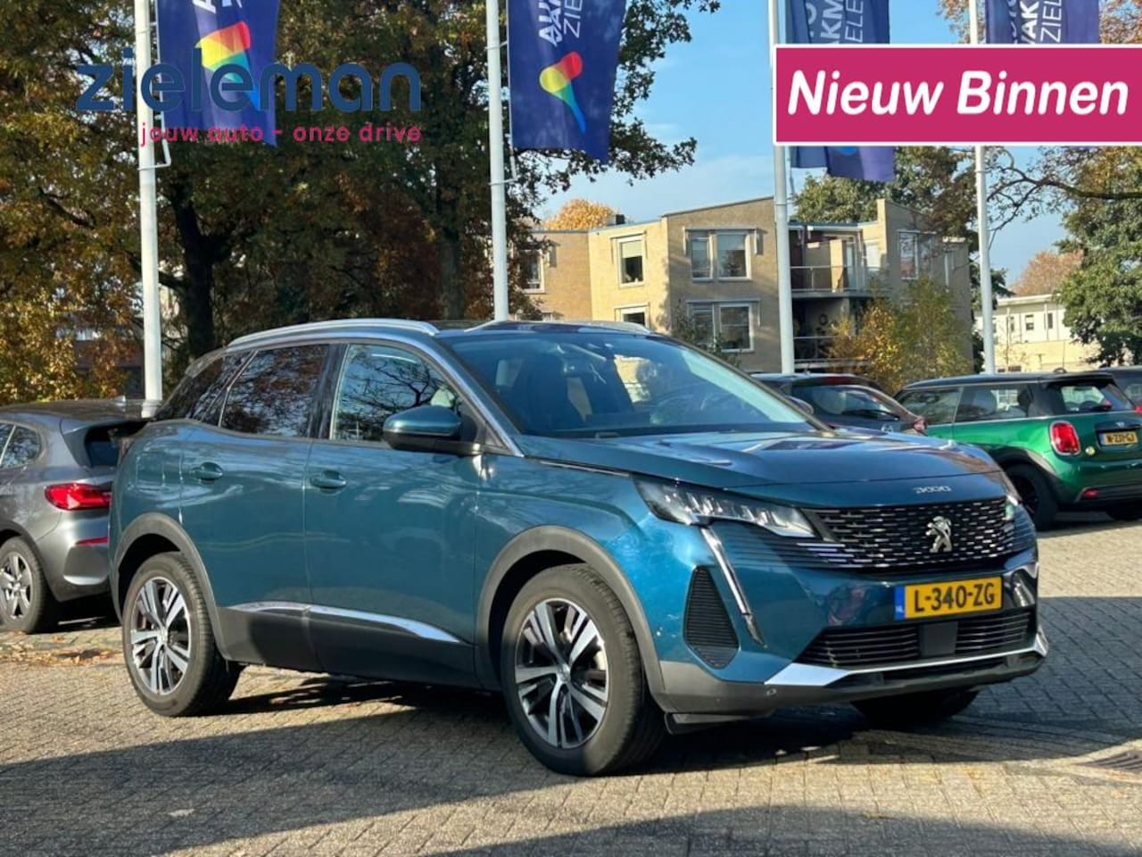 Peugeot 3008 - 1.2 PureTech Allure - Carplay, Camera, Digitaal Cockpit, Cruise, Afn. Trekhaak - AutoWereld.nl