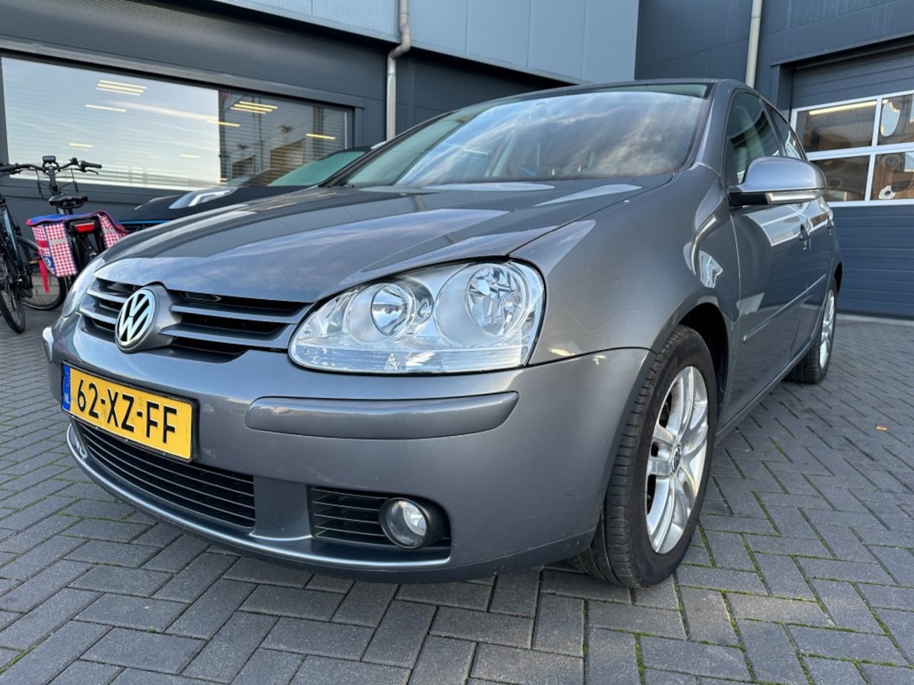 Volkswagen Golf - 1.4 TSi Optive met NAP! Airco, Cruise control, PDC, Trekhaak - AutoWereld.nl