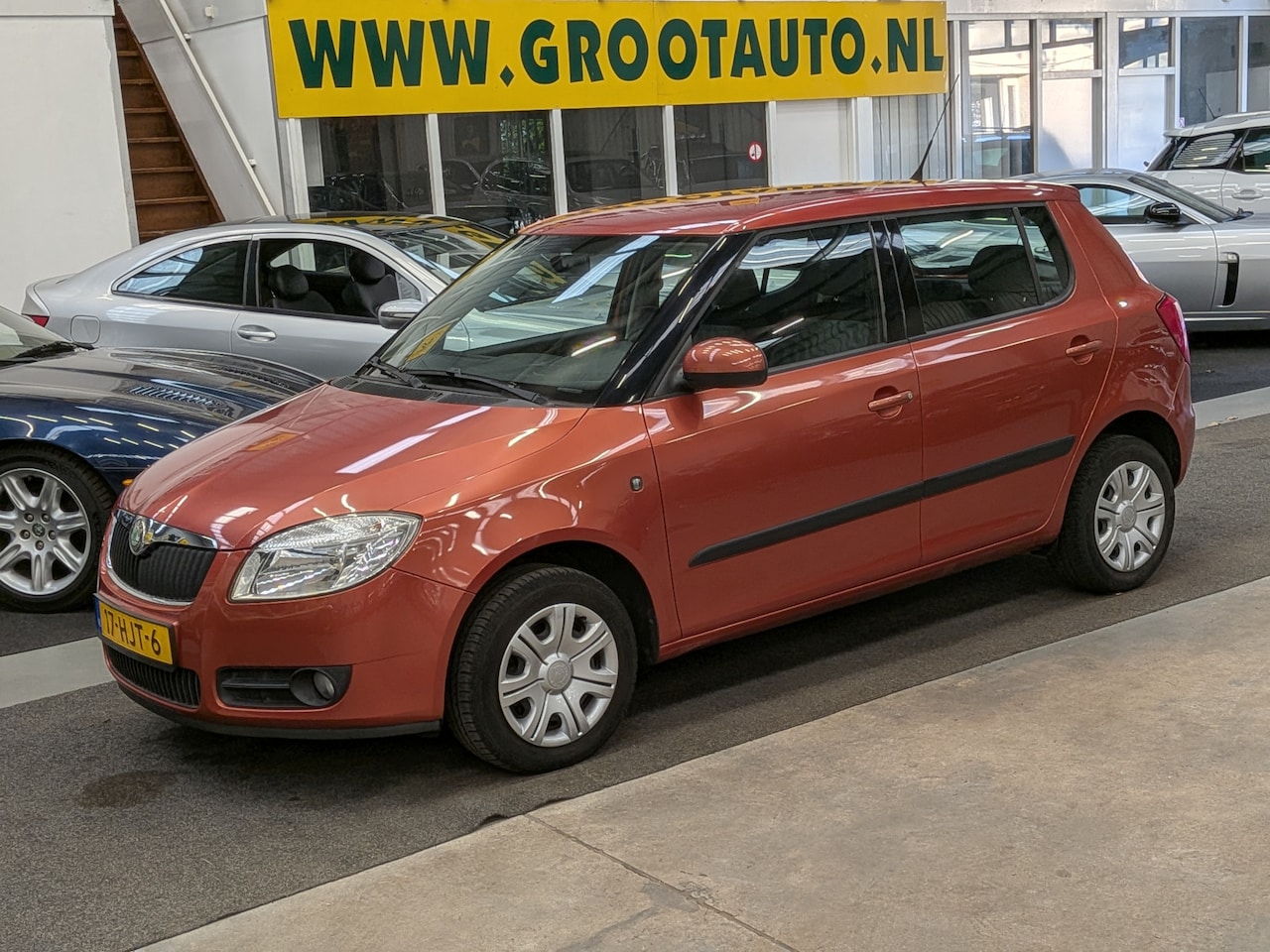 Skoda Fabia - 1.2-12V Ambiente Airco, Cruise Control, Stuurbekrachtiging - AutoWereld.nl
