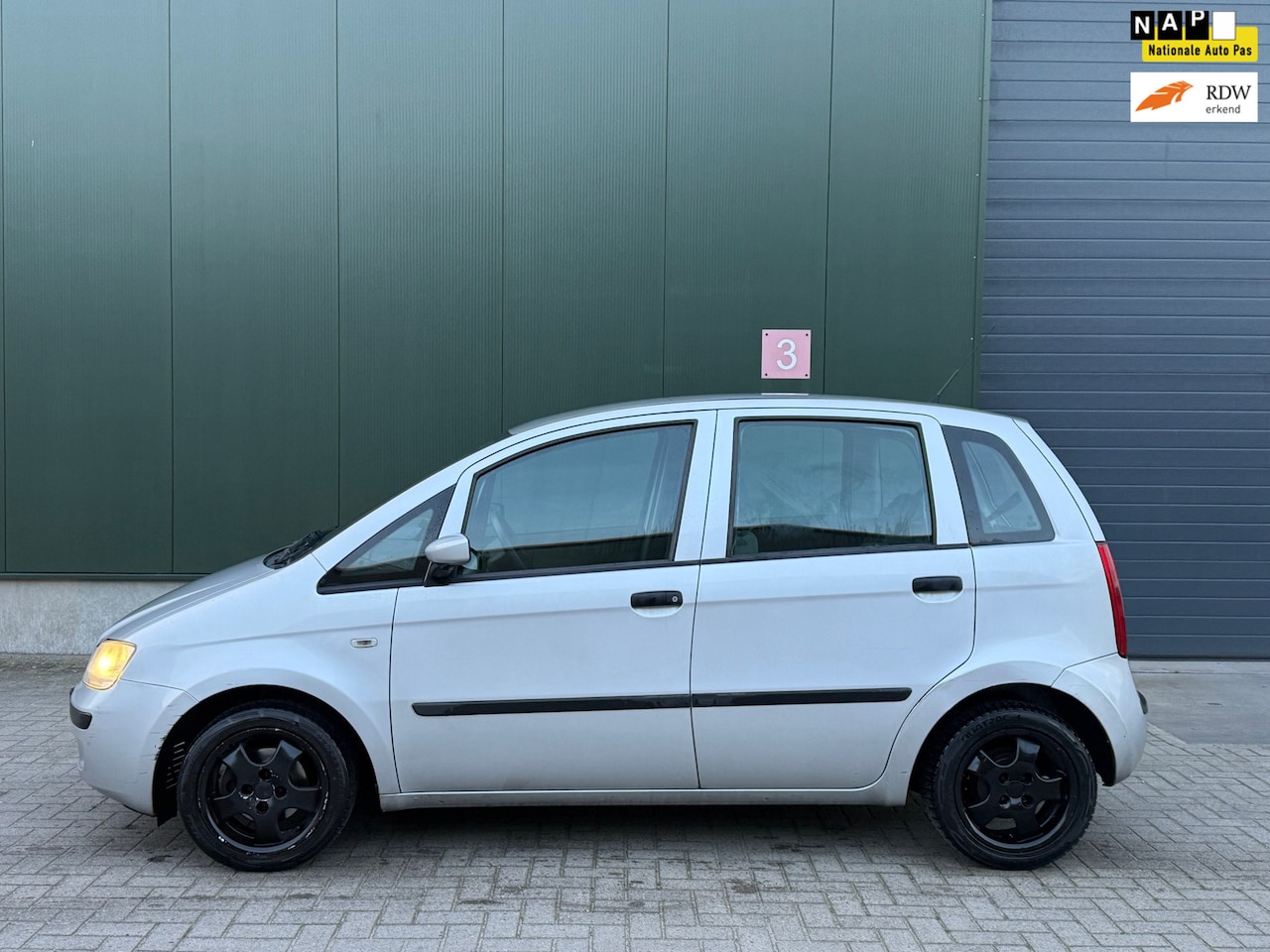 Fiat Idea - Hoge Instap 1.4-16V Active | AUTOMAAT | Nieuwe APK - AutoWereld.nl