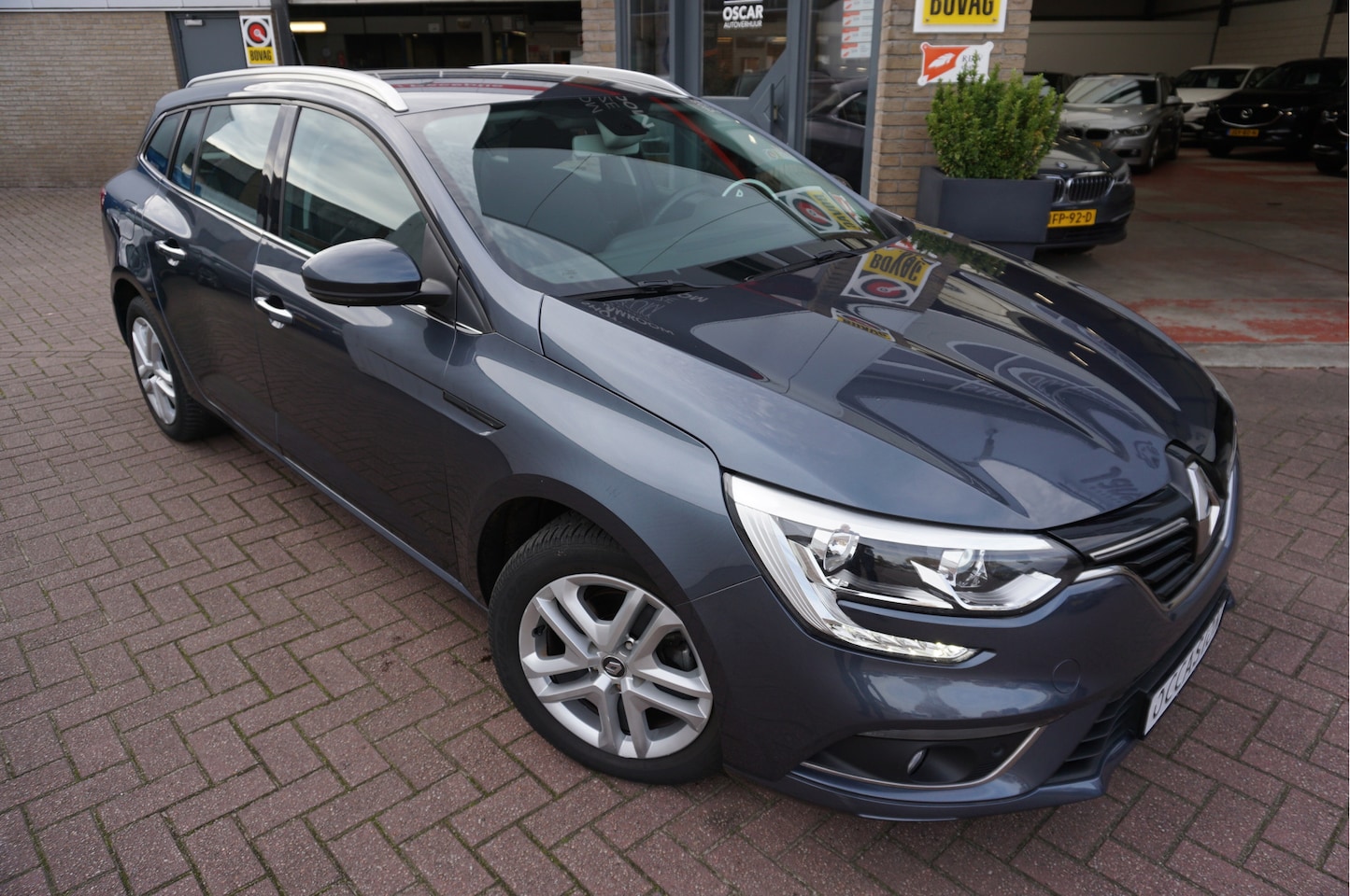 Renault Mégane Estate - 1.2 TCe Automaat - AutoWereld.nl