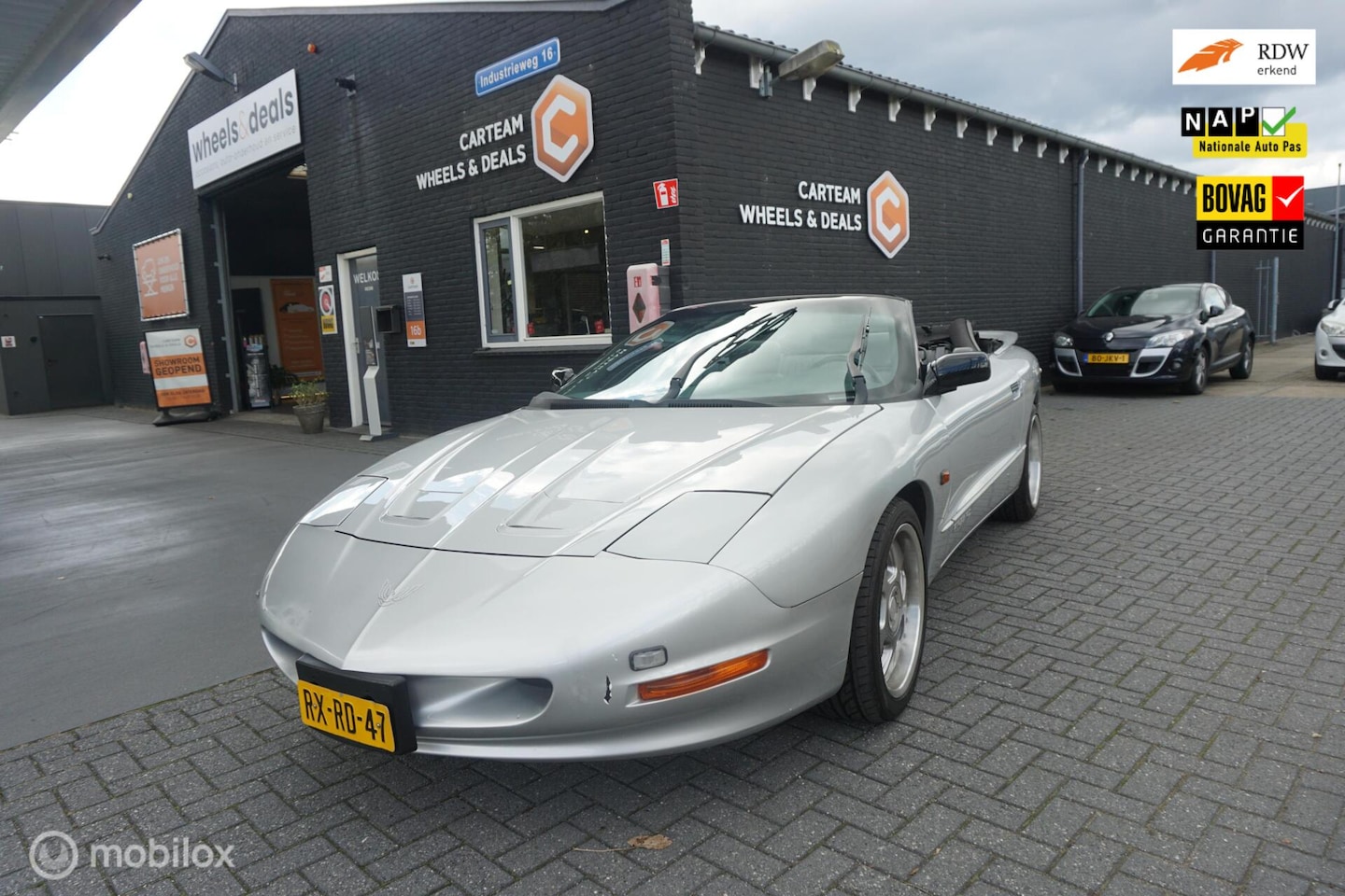 Pontiac Firebird - 3.8 V6 3.8 V6 - AutoWereld.nl