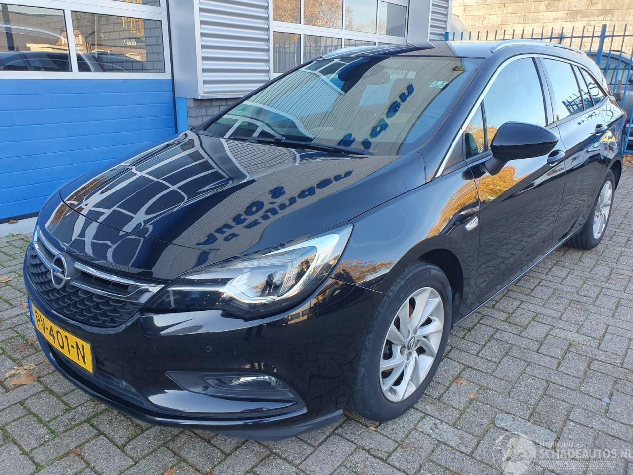 Opel Astra Sports Tourer - SPORTS TOURER+ 1.6 CDTI Innovation - AutoWereld.nl