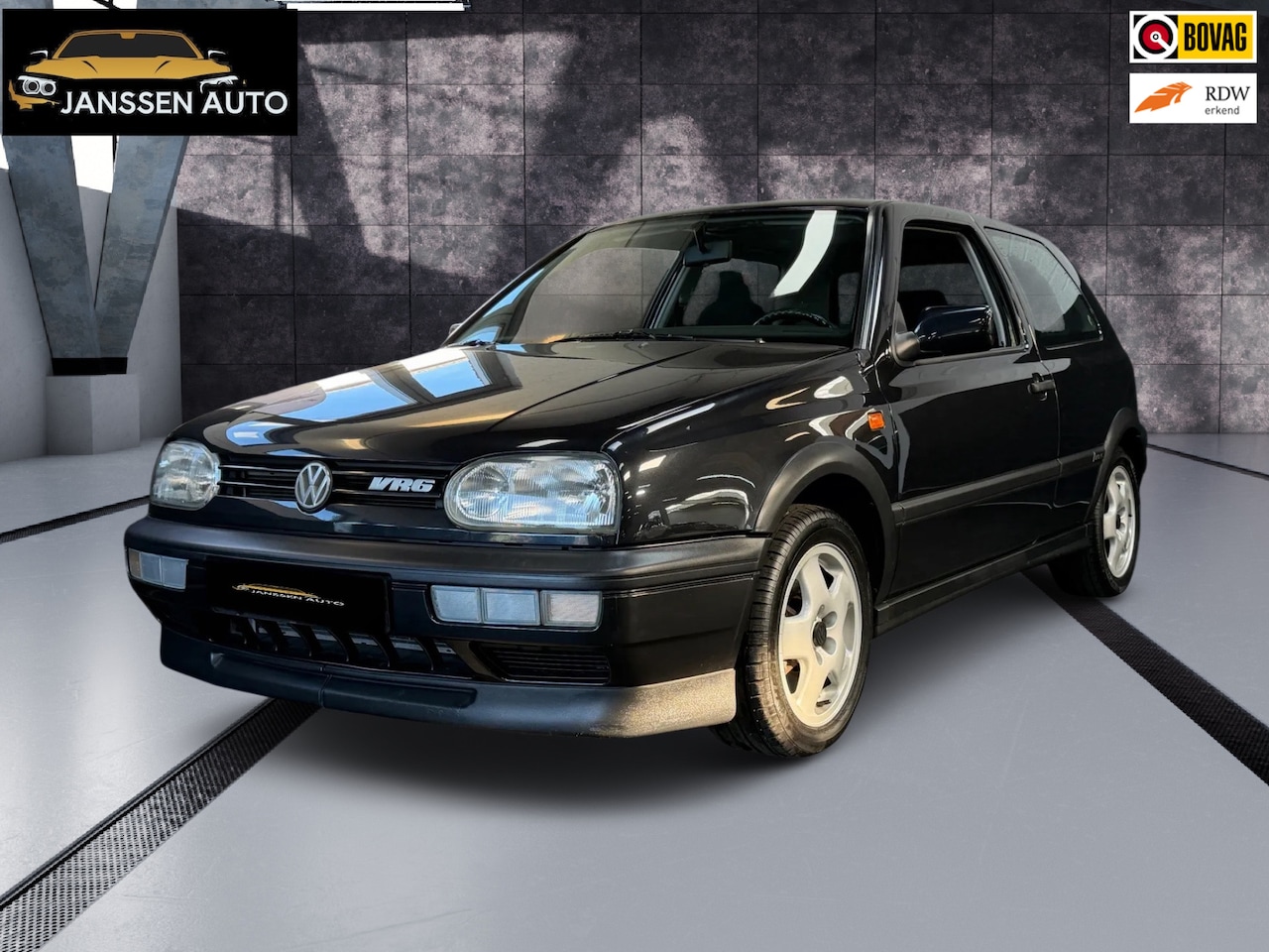 Volkswagen Golf - 2.8 VR6| Automaat | Historie | 95% 1e lak | unieke staat | 1e eigenaar 1932 - AutoWereld.nl