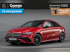 Mercedes-Benz A-klasse - 180 AMG | Rijassistentiepakket | Panoramadak | Stoelverwarming | Achteruitrijcamera