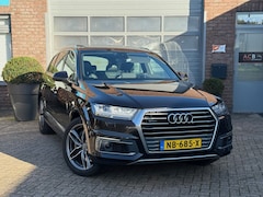Audi Q7 - 3.0 TDI Hybride e-tron quattro Sport Panoramadak / Trekhaak