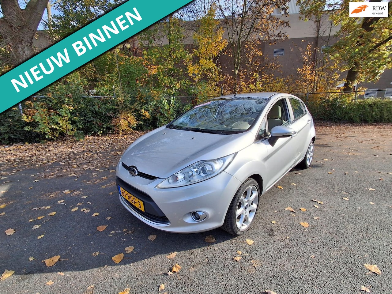 Ford Fiesta - 1.25 Ghia LEUKE AUTO RIJDT EN SCHAKELT GOED - AutoWereld.nl