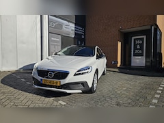 Volvo V40 Cross Country - 1.5 T3 Polar+ Luxury