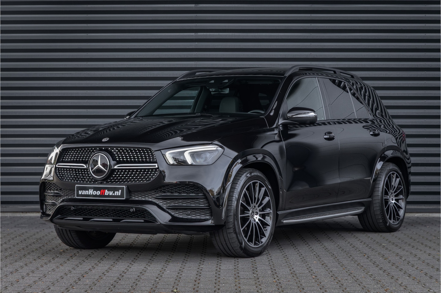 Mercedes-Benz GLE-Klasse - 350 de 4MATIC AMG-Line -Airmatic-21''-Night - AutoWereld.nl