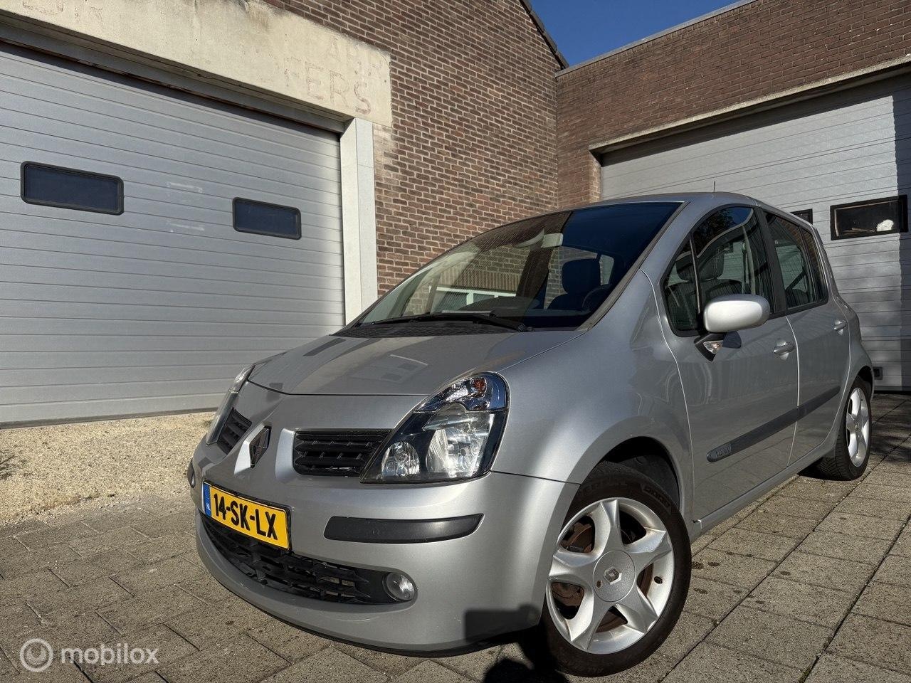 Renault Modus - 1.6-16V Privilège Luxe 1.6-16V Privilège Luxe - AutoWereld.nl
