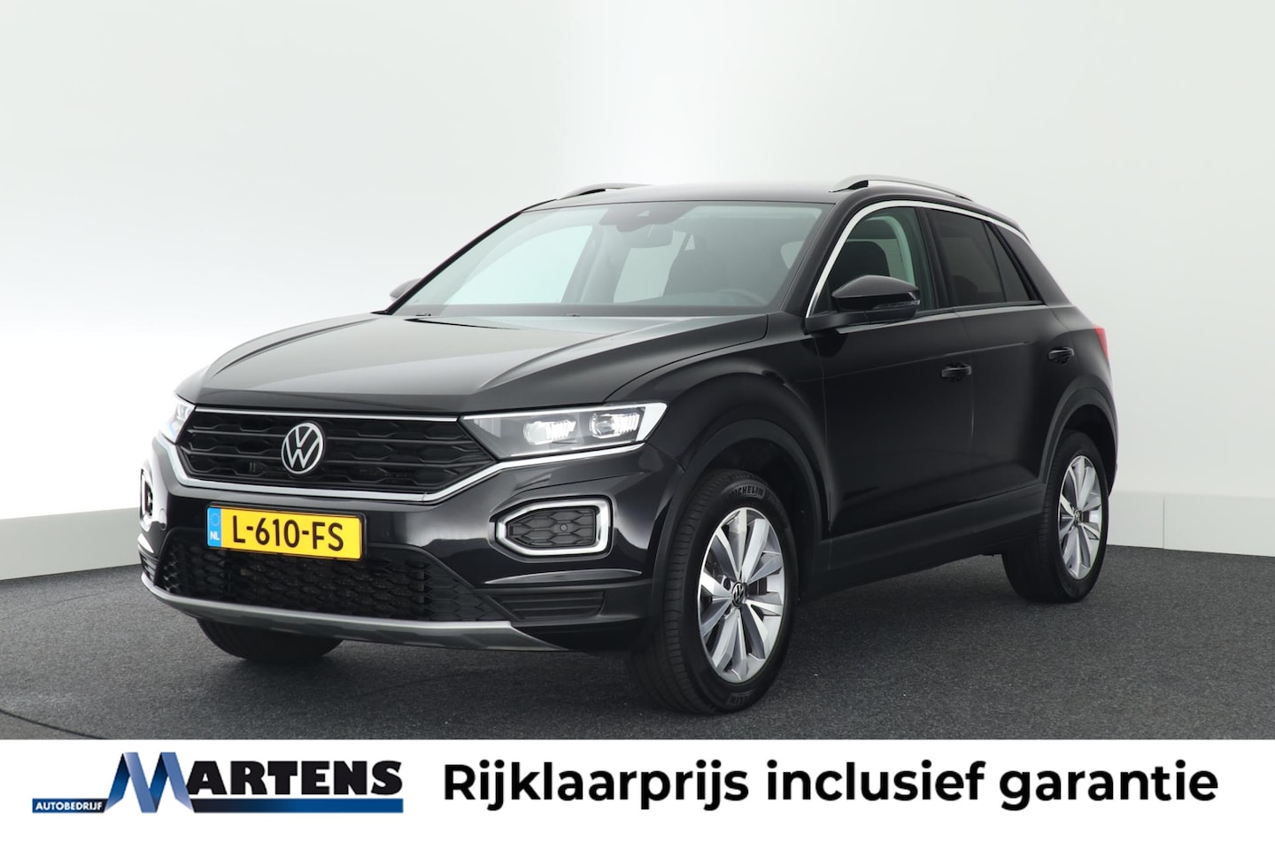 Volkswagen T-Roc - 1.5 TSI 150pk DSG Style Trekhaak Camera Stoelverwarming Led Navigatie - AutoWereld.nl