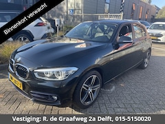 BMW 1-serie - 118d High Executive | Leer | Stoelverwarming | Navigatie