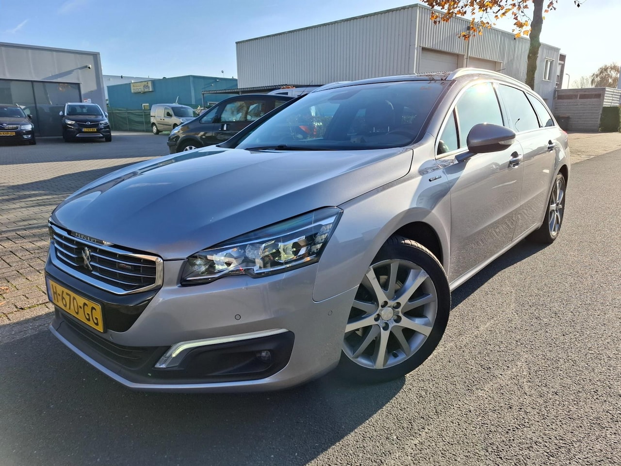 Peugeot 508 SW - 2.0 BlueHDi Allure PANO/LEDER/NAVI/LED/HEADUP! - AutoWereld.nl