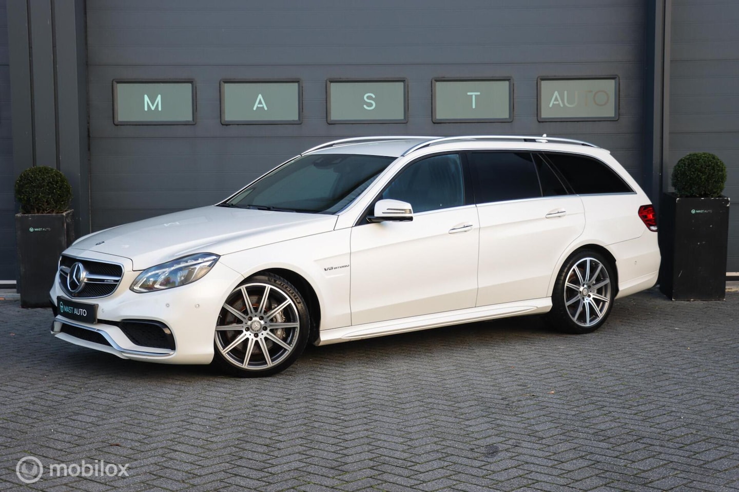 Mercedes-Benz E-klasse Estate - AMG 63 4MATIC|Leder|Camera|Memory - AutoWereld.nl