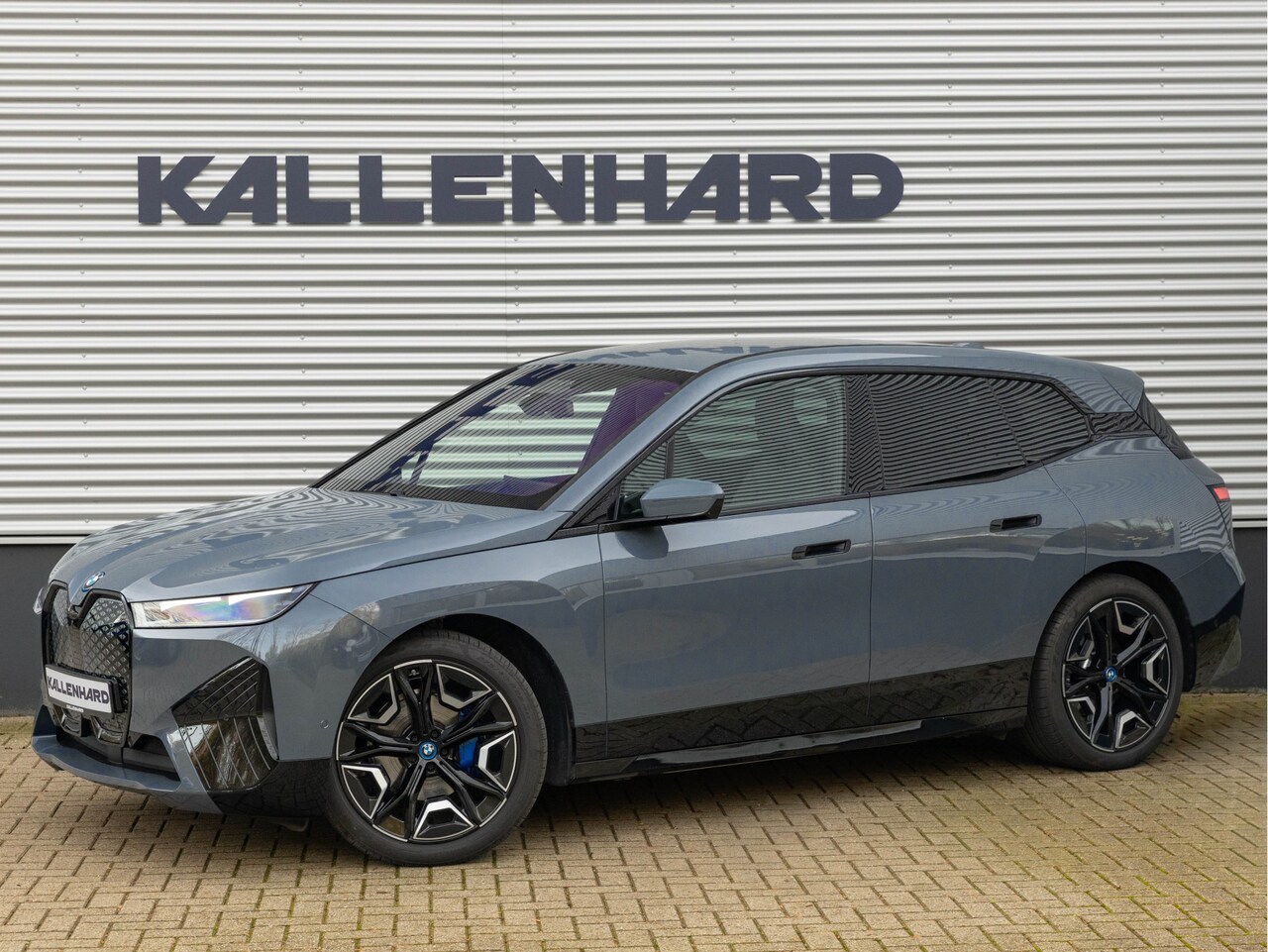 BMW iX - xDrive50 - 112 kWh - Sportpakket - Driving Ass Prof - Head-up - AutoWereld.nl