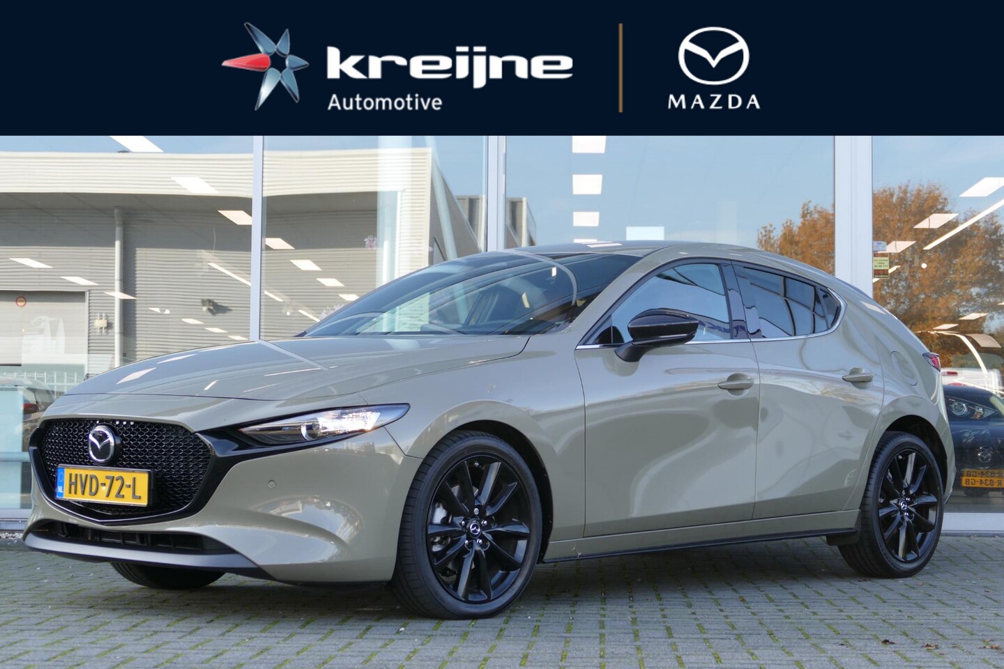 Mazda 3 - 2.0 e-SkyActiv-X M Hybrid 186 Nagisa | Camera | Stoelverwarming | Stuurverwarming | Rijkla - AutoWereld.nl