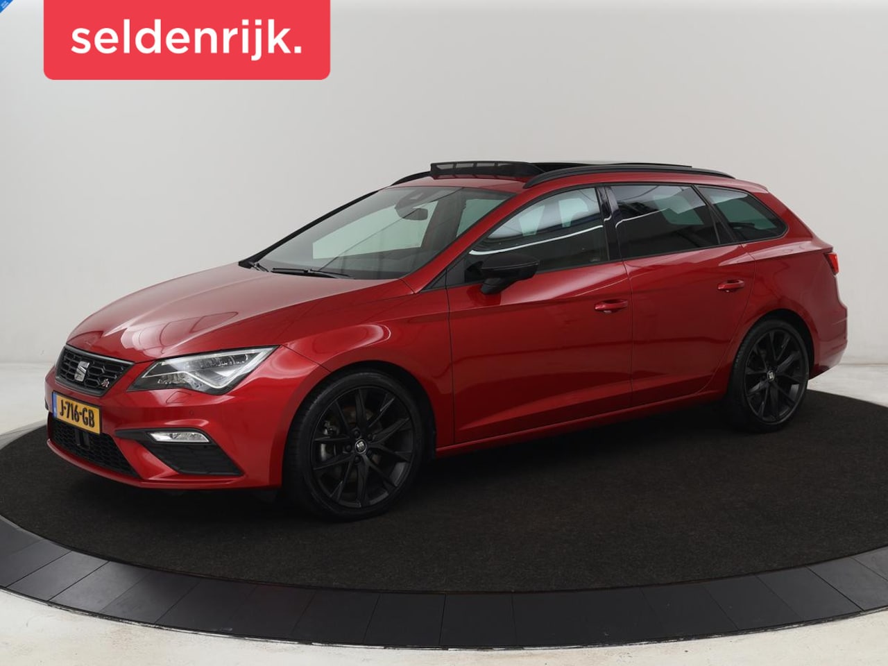 SEAT Leon - 1.5 TSI FR Ultimate Edition Black | 1e eigenaar | Panoramadak | Stoelverwarming | Adaptive - AutoWereld.nl