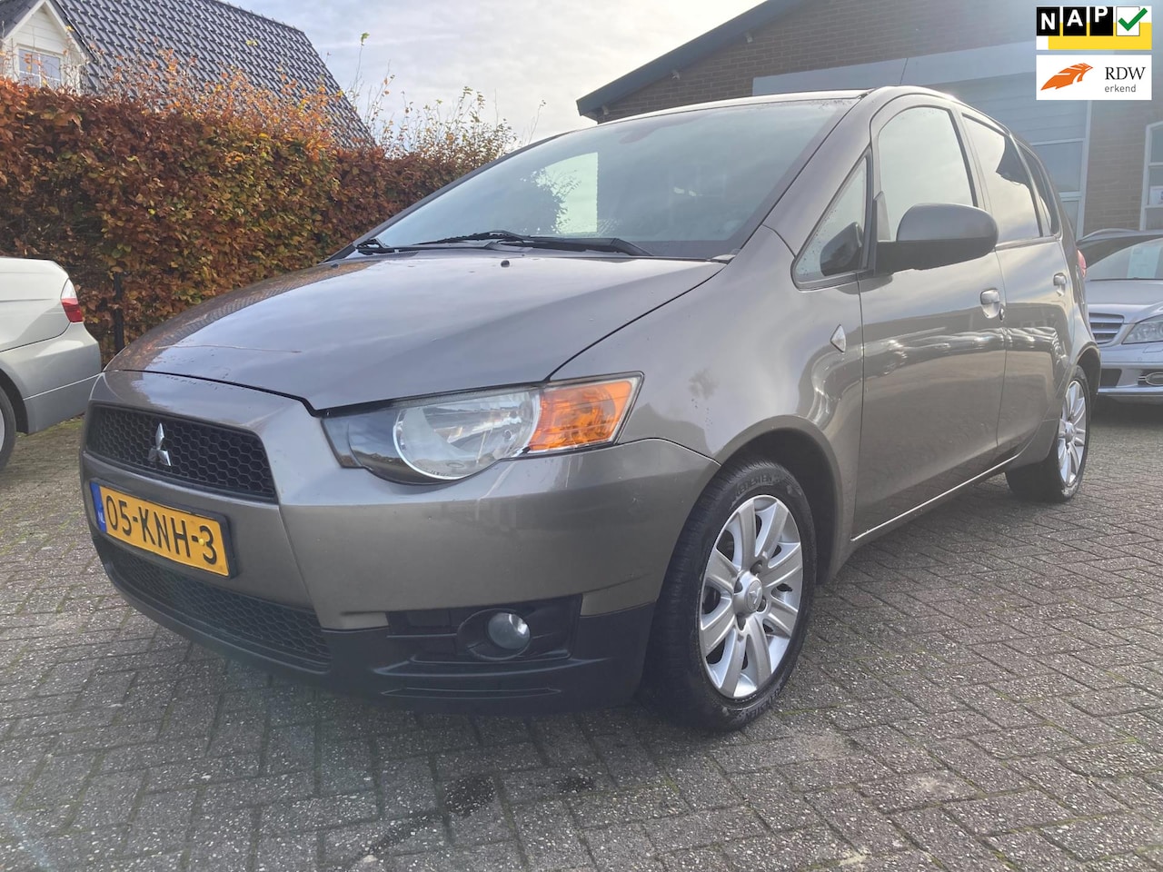 Mitsubishi Colt - 1.3 Edition Two Bj 2010 Clima, PDC, Cruise, inruil is mogelijk - AutoWereld.nl
