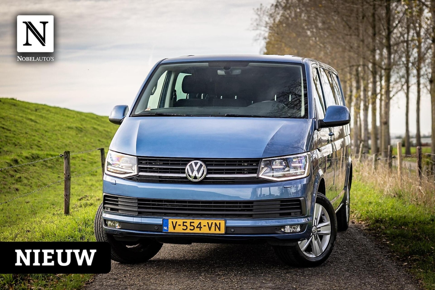Volkswagen Transporter - 2.0 TDI L2H1 DC Highline|Automaat|Nap - AutoWereld.nl