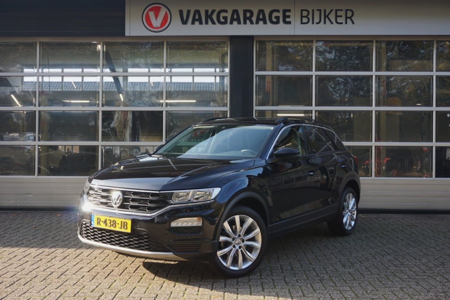 Volkswagen T-Roc - 1.5 TSI Sport 1.5 TSI Sport - AutoWereld.nl