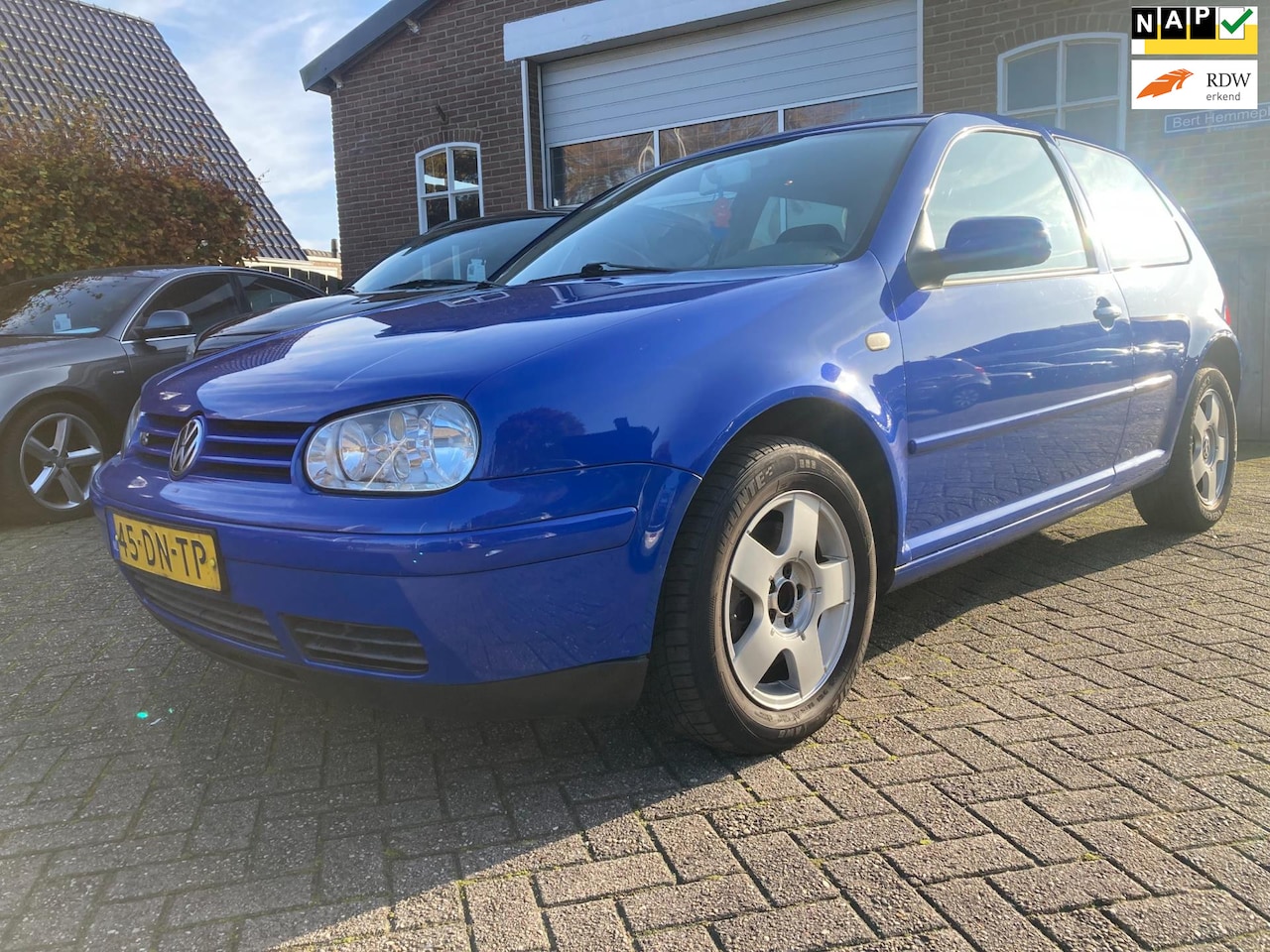 Volkswagen Golf - 2.3 V5 Highline Bj 1999, Clima, inruil is mogelijk - AutoWereld.nl