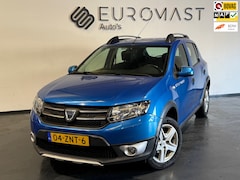 Dacia Sandero Stepway - 0.9 TCe Lauréate Navi Airco Cruise Pdc Trekhaak Nieuwe Apk